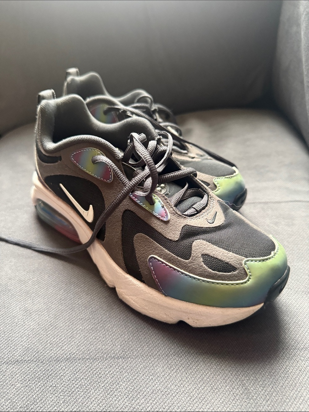 Nike Kids Black Sneakers with Iridescent Accents - Picture 5 of 7